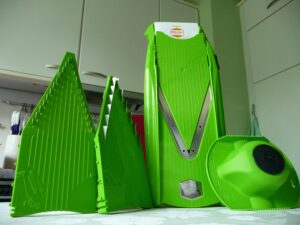Börner V5 Gemüsehobel in der Fabe Grün