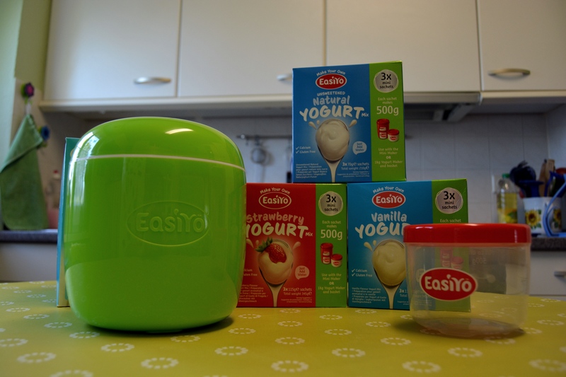 kaum benutzt EasiYo EasiYo Joghurtbereiter für 1 Liter Joghurt wie Neu 