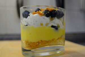 Spekulatius-Mascarpone-Creme mit Lemon Curd
