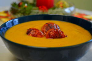 Kartoffelsuppe mit Krakauer Wurst