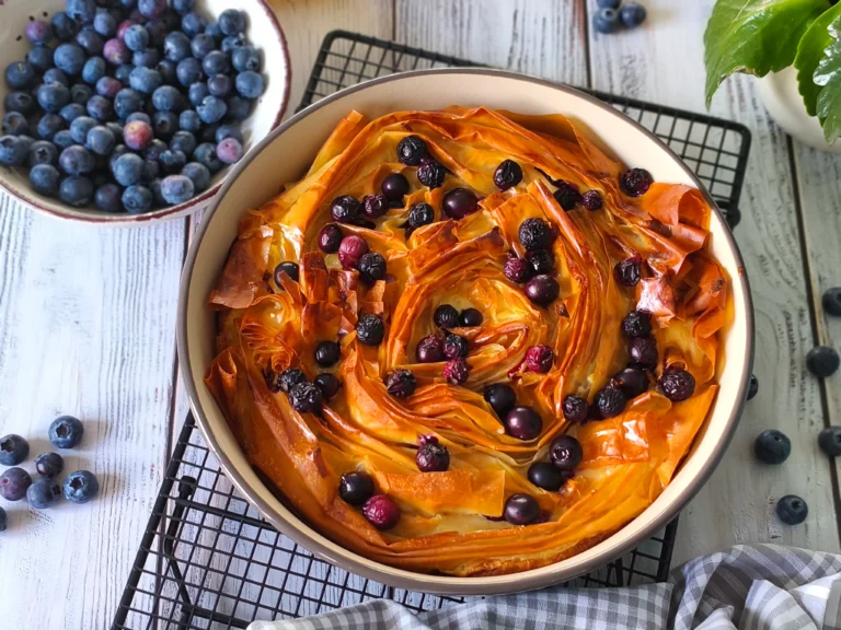 Souffra mit Filoteig in einer Auflaufform von Pampert Chef