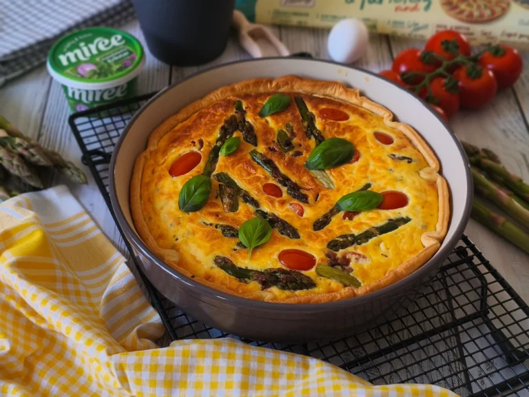 Spargel Quiche in einer Auflaufform von Pampered Chef